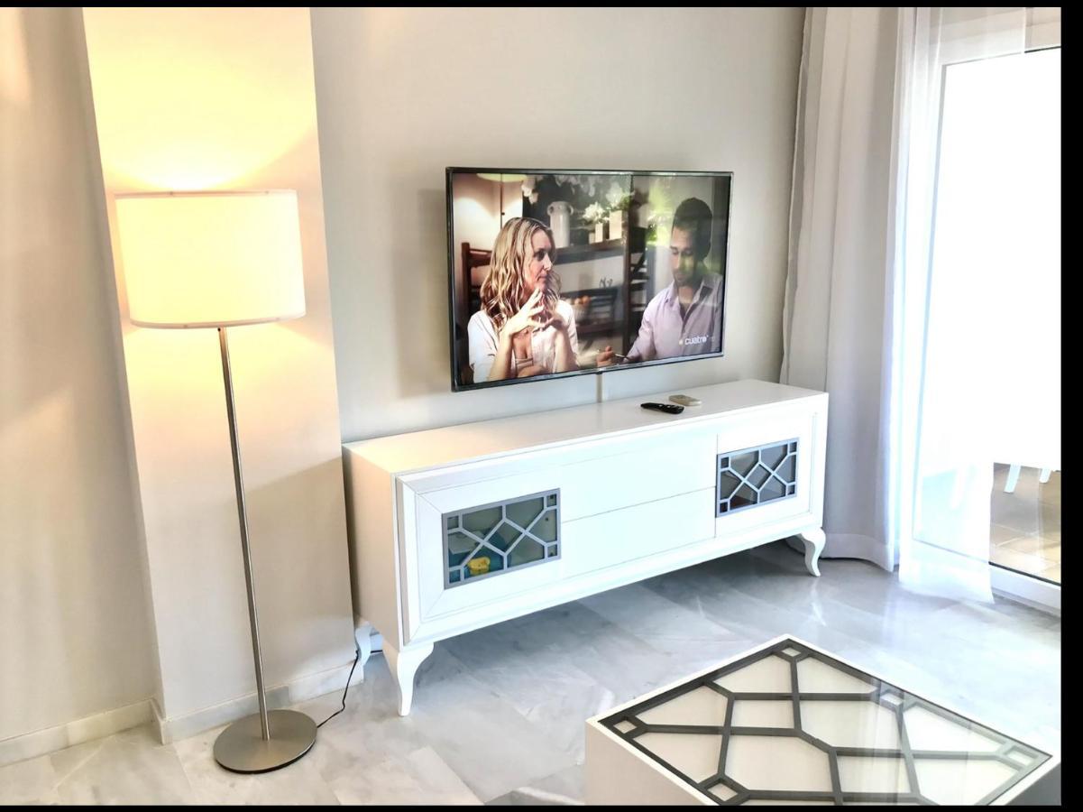 Mi Capricho Beachfront- 3-7 Apartment With Sea Views Sitio de Calahonda Εξωτερικό φωτογραφία